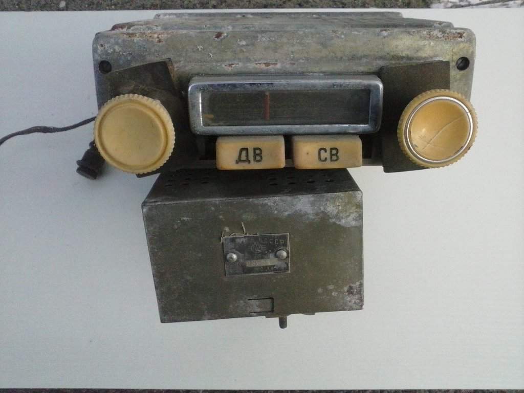 Продам Москвич 407. Радиоприемник в сборке (оригинал) Киев