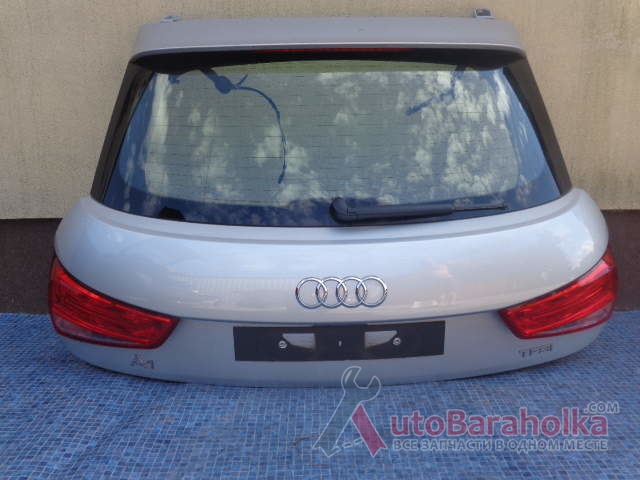 Продам Крышка багажника стекло фонарь Audi A1 Киев