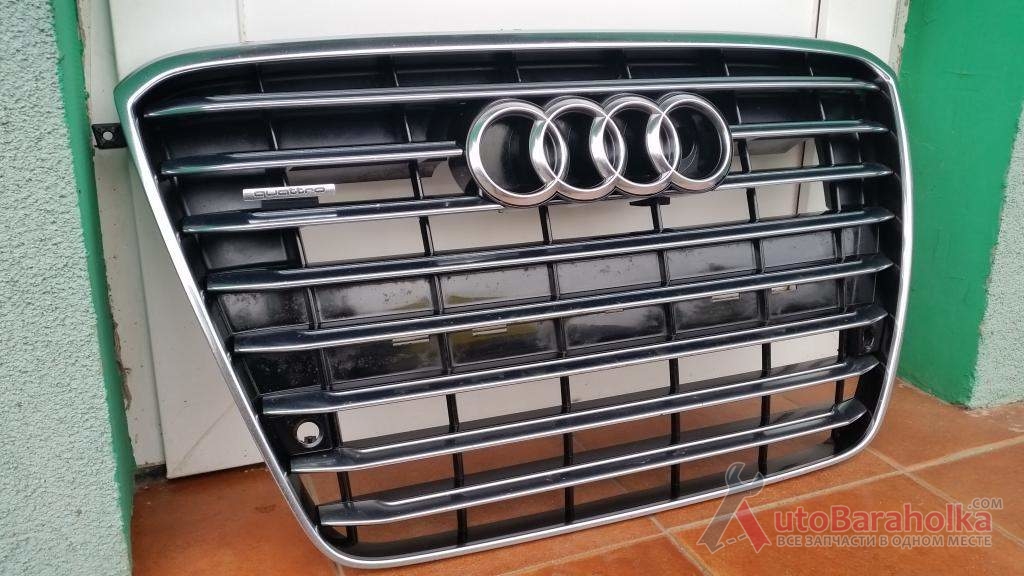 Продам решетка радиатора Audi a8 d4 Киев