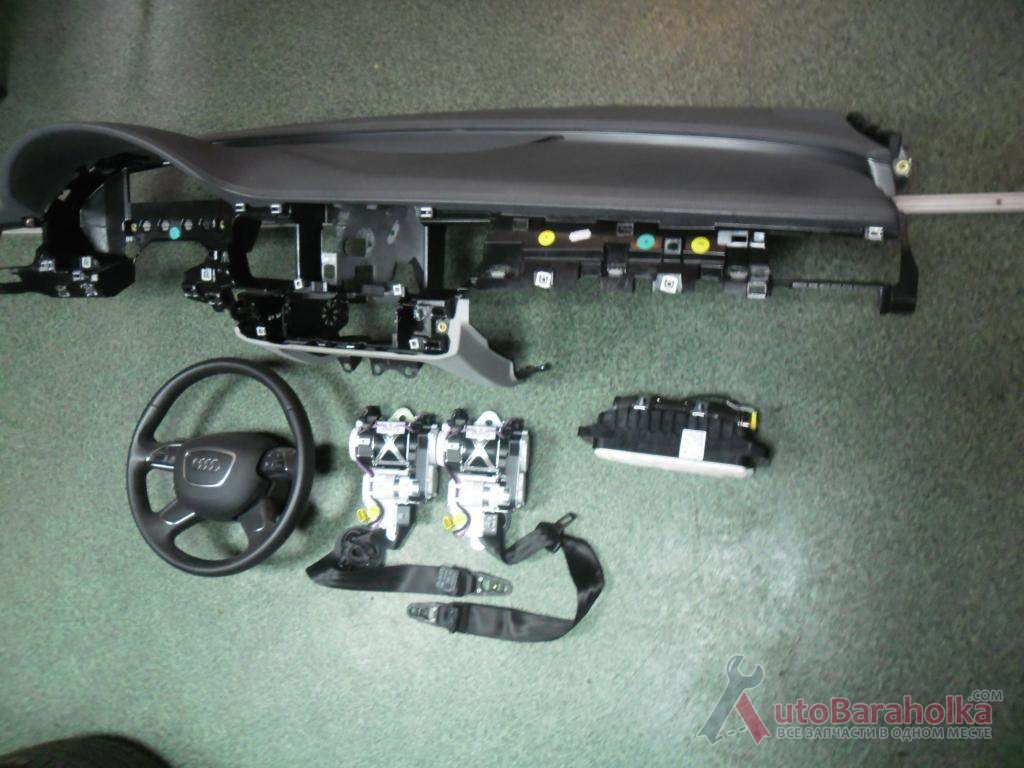 Продам торпедо руль подушка ремни безопасности Audi a8 d4 Киев