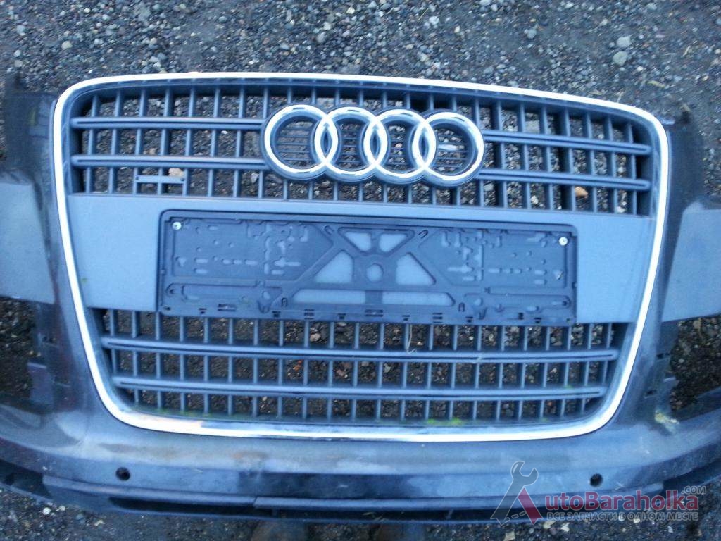 Продам решетка радиатора бампер передний Audi Q7 Киев