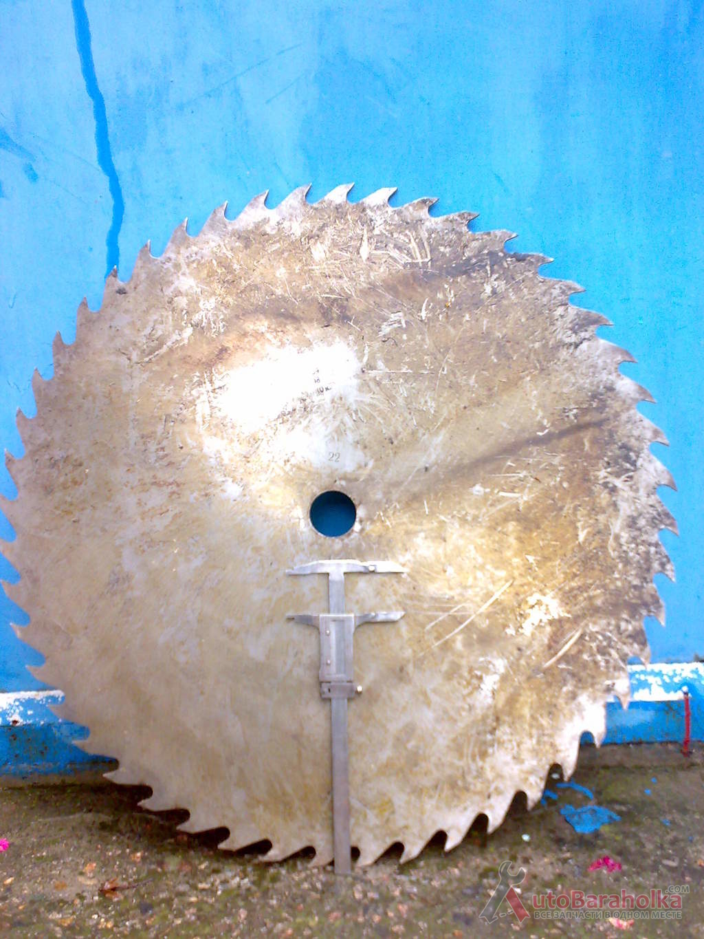 Продам Пила дисковая по дереву, наружный диаметр 710 мм, навая, производство СССР Мелитополь