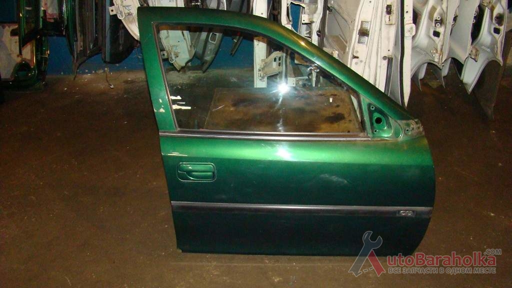 Продам Двери передние Opel Vectra B (седан)1996 г. в.(цена за голые) Корсунь-Шевченковский