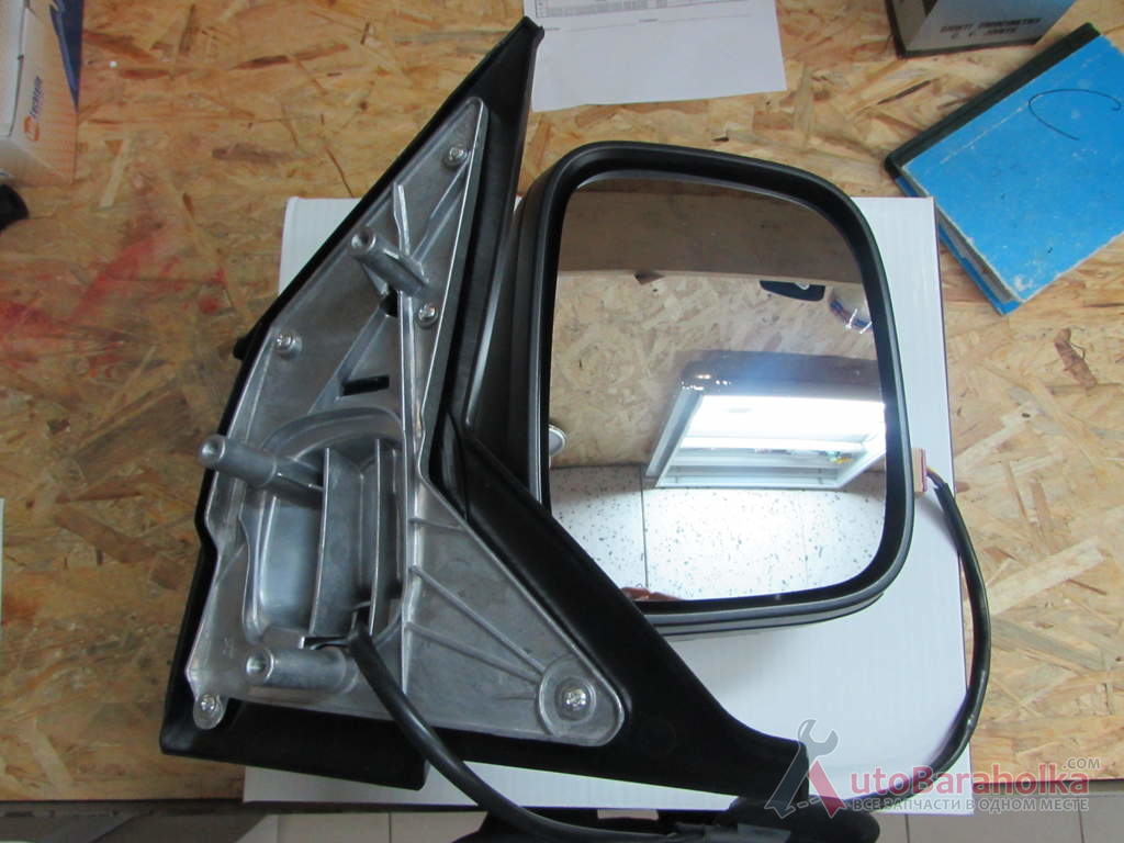 Продам новое зеркало эл. с подогревом правое VW T5 - в наличии Ковель