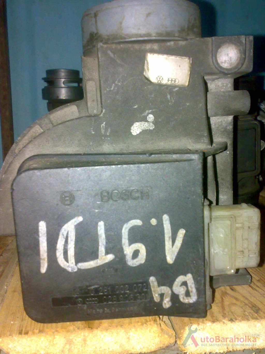 Продам оригинальный расходомер воздуха на VW Passat B4 1.9TDI Луцьк