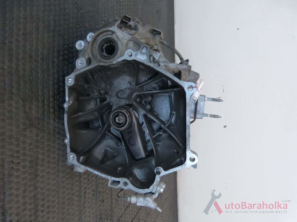 Продам Коробка передач Honda Civic 8 UFO 1, 4b Б/у Яворов