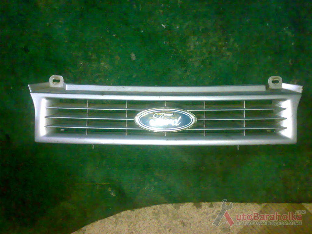 Продам Оригинальная решетка радиатора Ford Sierra Луцьк
