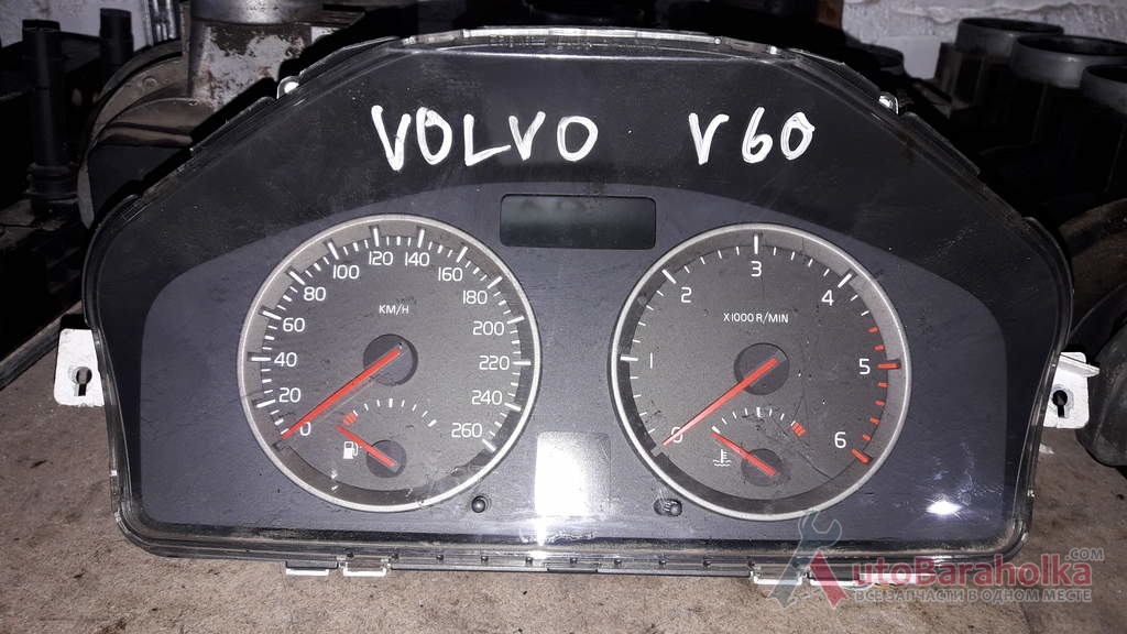 Продам Приборная панель приборов Volvo V60 30710071 оригинал Луцьк