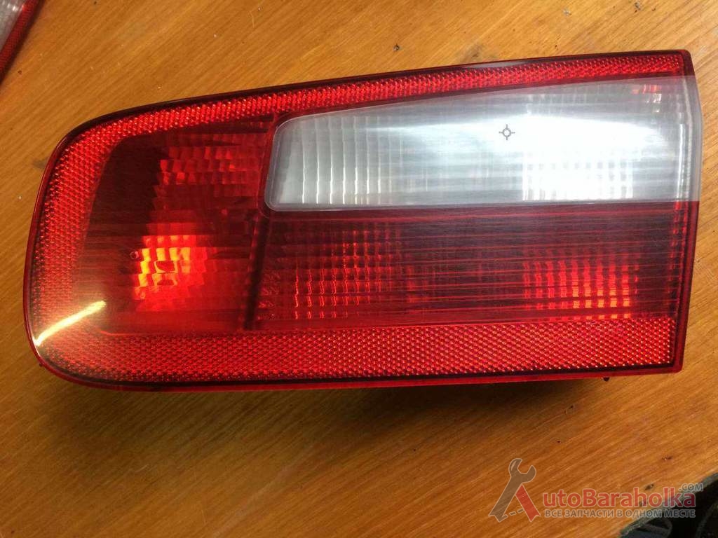 Продам Б/у фонарь задний правый внутренний Renault Laguna 2, 8200002476 , Рено Лагуна 2, лифтбэк -05г кировоград