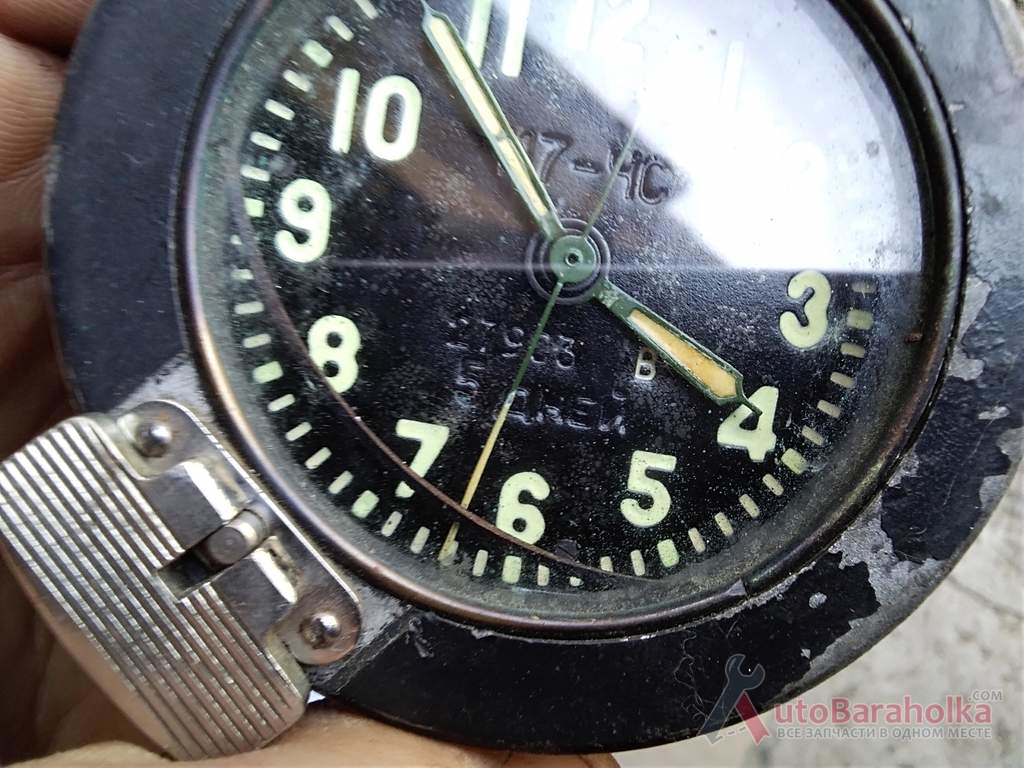 Продам Оригинальные рабочие часы на бронетехнику, советских времён кривой рог