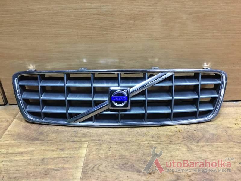 Продам Решетка радиатора Volvo XC70 Киев