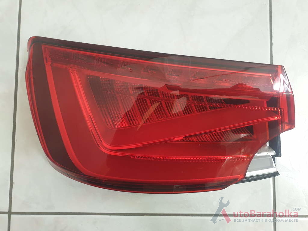 Продам Задний левый наружный фонарь Audi A3/S3 2013-2016 8V5945095C с дефектом под восстановление Киев