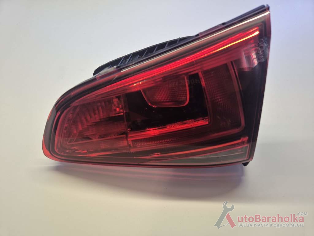 Задний правый внутренний фонарь для Golf 7, GTI и некоторых др VAG. Каталожный номер VAG 5GM945094A Продам Задний правый внутренний фонарь для Golf 7, GTI и некоторых др VAG. Каталожный номер VAG 5GM945094A Киев