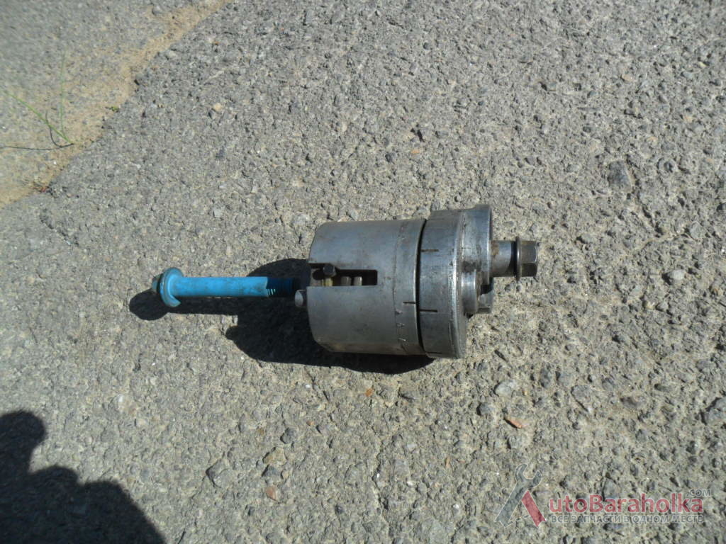 Продам Натяжитель ремня генератора Ford 928F6A228AB, оригінал 928F-6A228AB Винница
