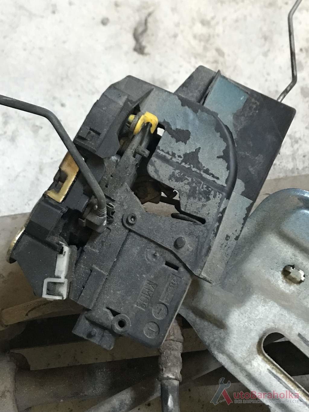 Продам Бу замок двери передней правой Renault Laguna 1, 7701045755 кировоград