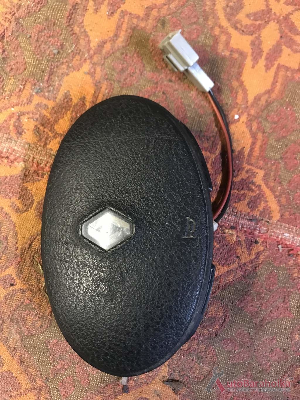 Бу кнопка звукового сигнала Renault Laguna 1, 7700847751 Продам Бу кнопка звукового сигнала Renault Laguna 1, 7700847751 кировоград