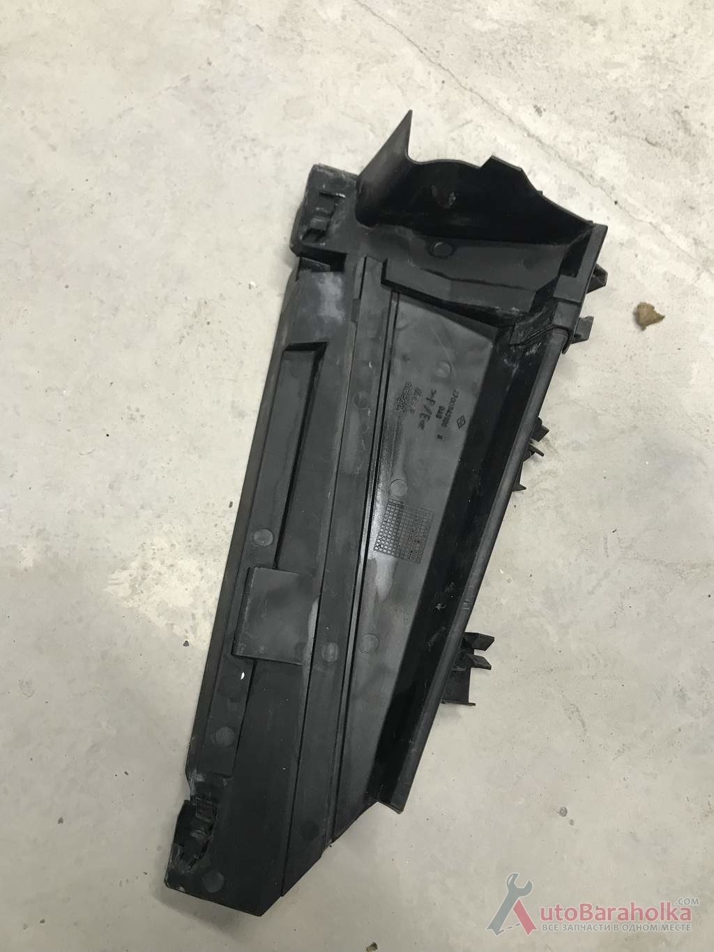 Продам Бу крышка салонного фильтра Renault Laguna 1, 7700843100 кировоград