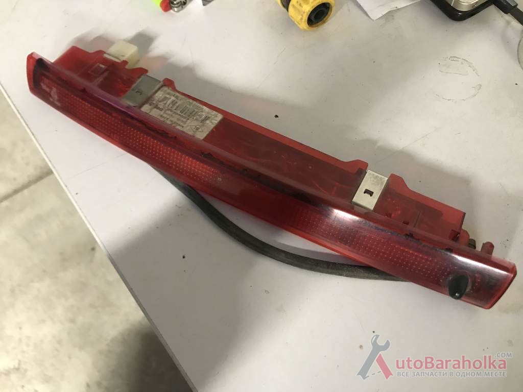 Продам Бу дополнительный стоп-сигнал Renault Megane 2 хетчбэк, 8200073239 кировоград