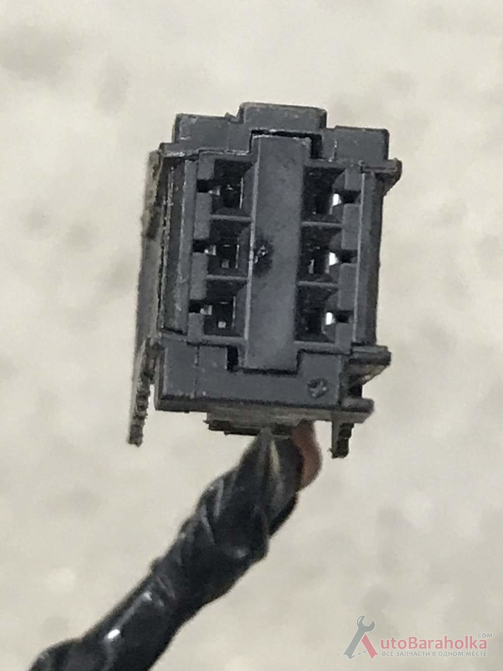 Бу разъём фишка Renault 6 pin, 197614 Продам Бу разъём фишка Renault 6 pin, 197614 кировоград