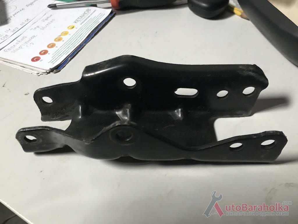 Продам Бу кронштейн задней опоры двигателя Renault 7700419509 Kangoo Megane Clio кировоград