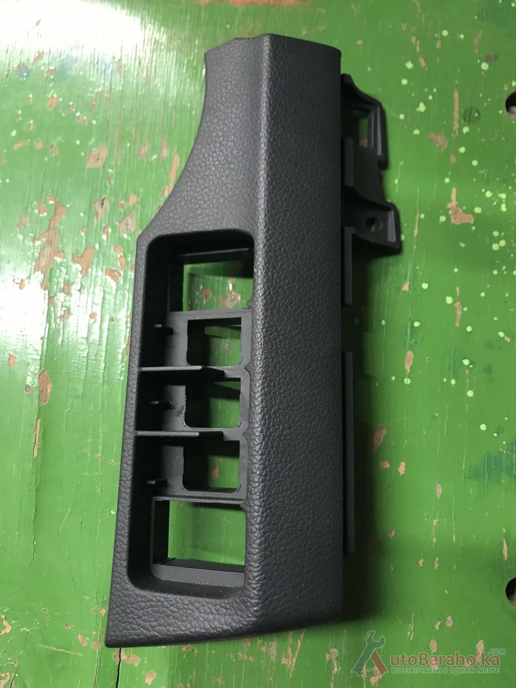 Продам Бу накладка под блок кнопок Hyundai / Kia 93310-4Y000, 299121220 кировоград