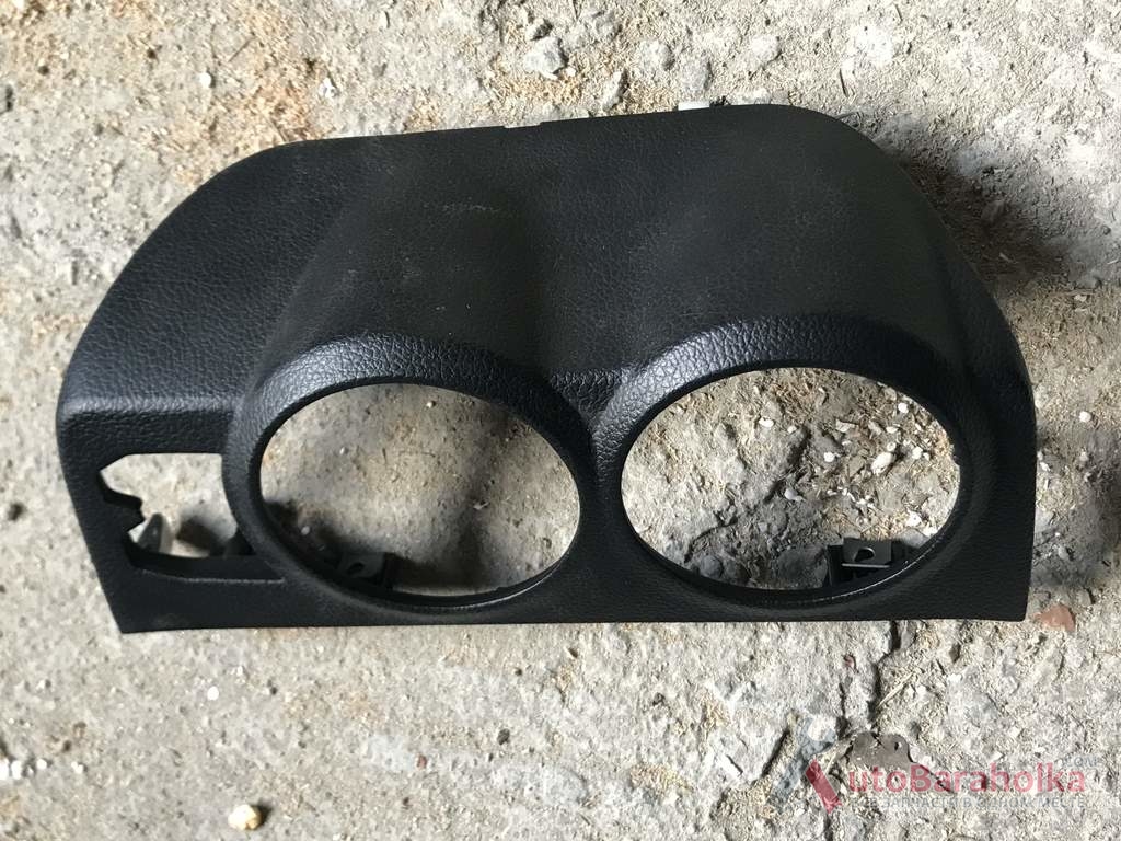 Продам Бу накладка блока управления печкой Kia Rio 3, 84745-4X000 кировоград