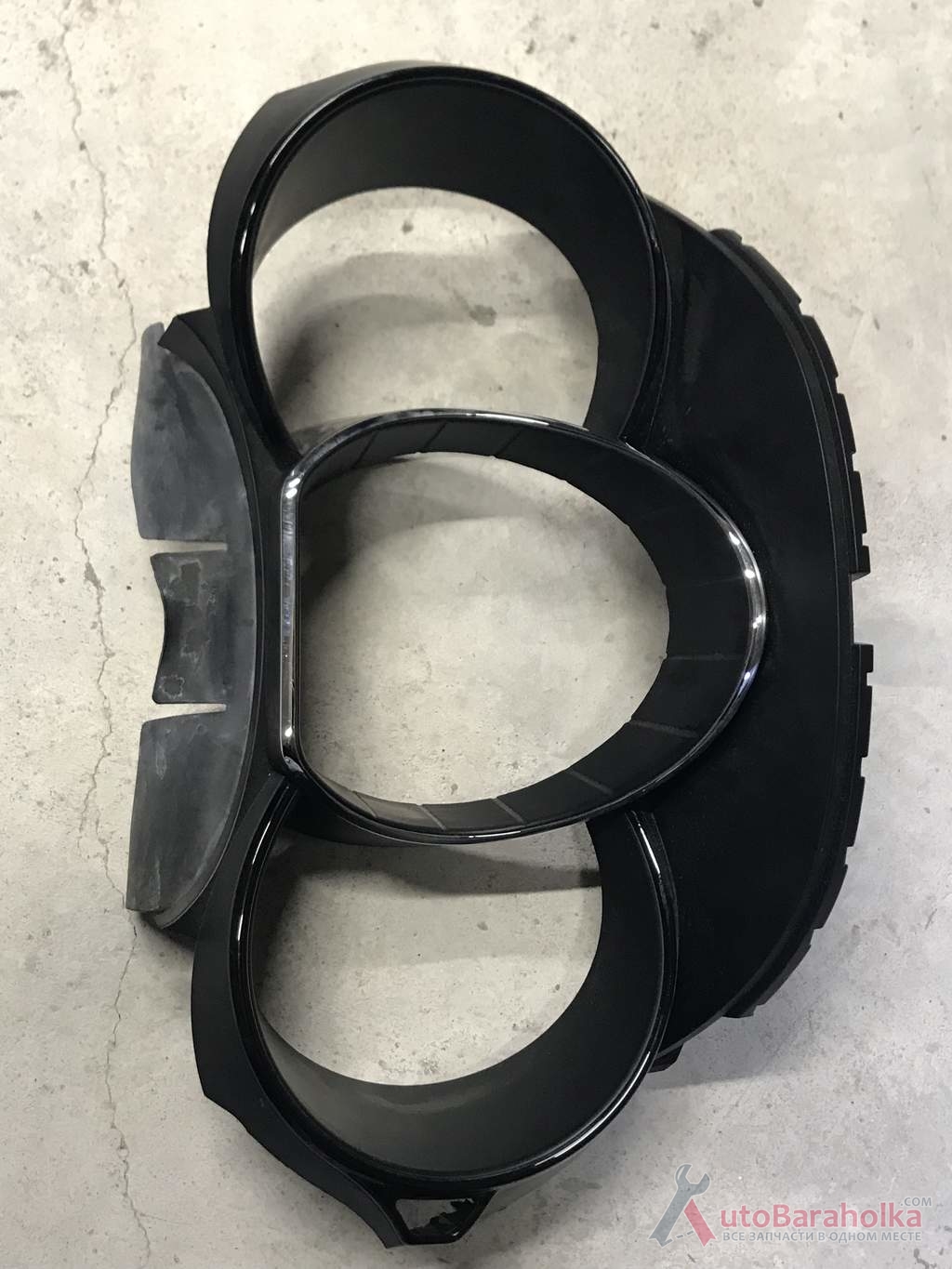 Продам Бу накладка панели приборов Kia Rio 3, 84831-4X000 кировоград